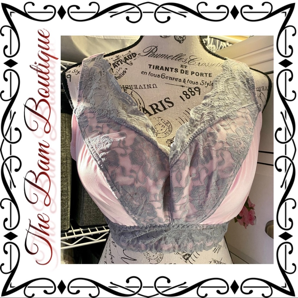 Plus Size PinUp Girl Lace Leisure Bra w/Pads